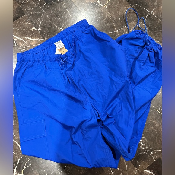 Victoria’s Secret PINK parachute pants - Picture 3 of 10